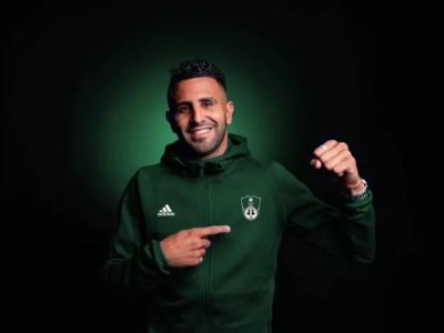 mahrez-al-ahli-saoudien.jpg